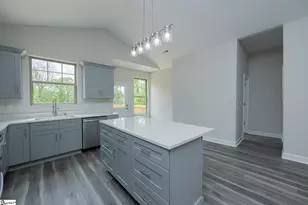 1655 Old Switzer Rd, Moore, SC 29369 - Photo 17