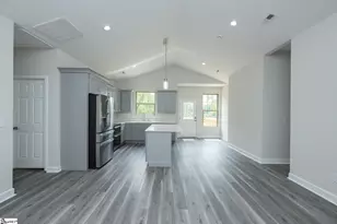 1655 Old Switzer Rd, Moore, SC 29369 - Photo 11