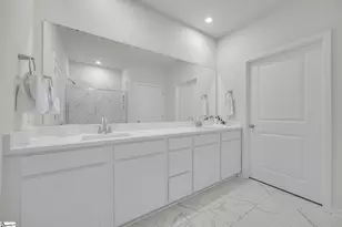 706 Isleworth Ln, Greenville, SC 29611 - Photo 13