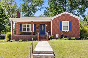 204 S Holland St, Clinton, SC 29325 - Photo 1