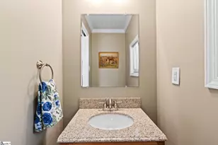 204 S Holland St, Clinton, SC 29325 - Photo 17