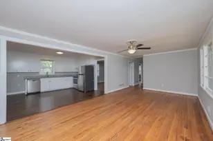 31 Blue Mountain Dr, Greenville, SC 29617 - Photo 3