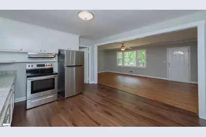 31 Blue Mountain Drive, Greenville, SC 29617 - Photo 7