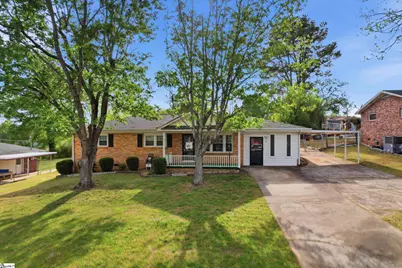 8 Woodridge Drive, Greenville, SC 29611 - Photo 3