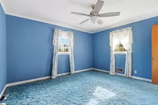 8 Woodridge Dr, Greenville, SC 29611 - Photo 13