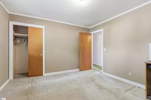 8 Woodridge Dr, Greenville, SC 29611 - Photo 17