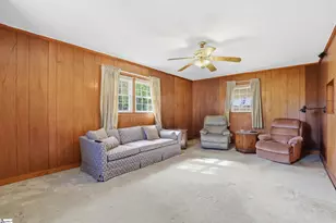 8 Woodridge Dr, Greenville, SC 29611 - Photo 7
