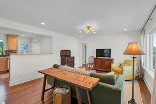 137 Hamilton Ave, Spartanburg, SC 29302 - Photo 9