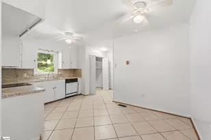 200 Pisgah Dr, Anderson, SC 29624 - Photo 7