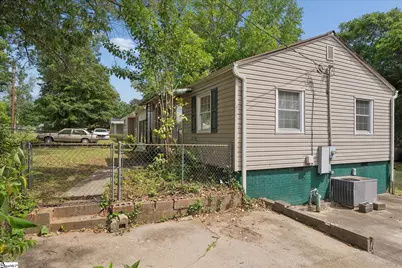 2 Maryland Avenue, Greenville, SC 29611 - Photo 3