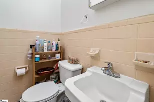 308 Clayton St, Central, SC 29630 - Photo 19
