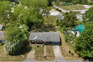 308 Clayton St, Central, SC 29630 - Photo 31