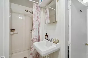 308 Clayton St, Central, SC 29630 - Photo 21
