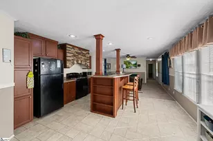 116 E Freedom Wood Dr, Liberty, SC 29657 - Photo 9