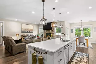 102 Mohegan Wy, Greenville, SC 29607 - Photo 11