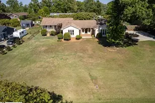 1011 Sierra Dr, Easley, SC 29642 - Photo 7