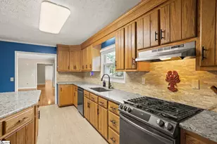 1011 Sierra Dr, Easley, SC 29642 - Photo 17