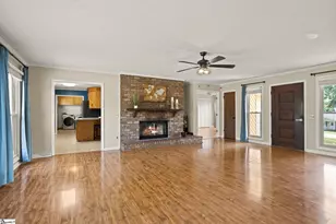 1011 Sierra Dr, Easley, SC 29642 - Photo 11