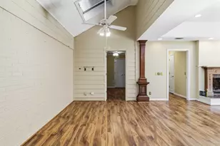 4 Parkins Pl, Greenville, SC 29607 - Photo 17