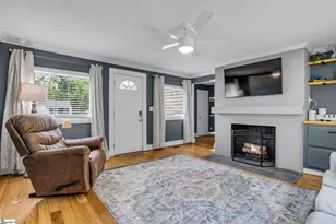 11 Druid St, Greenville, SC 29609 - Photo 7