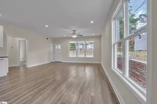 308 S Lewis St, Pickens, SC 29671 - Photo 7