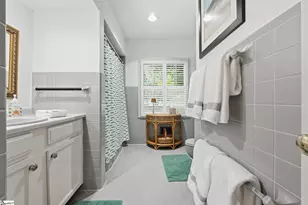 127 Lake Forest Dr, Greenville, SC 29609 - Photo 25