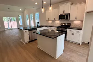 200 Cyn Crk Wy, Fountain Inn, SC 29644 - Photo 3