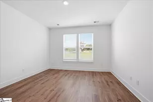 314 Ridgelea St, Fountain Inn, SC 29644 - Photo 9