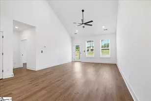 314 Ridgelea St, Fountain Inn, SC 29644 - Photo 7