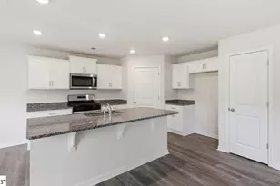4129 Springshire Ln, Boiling Springs, SC 29316 - Photo 9