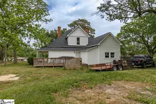 6025 Mountain View Rd, Taylors, SC 29687 - Photo 5