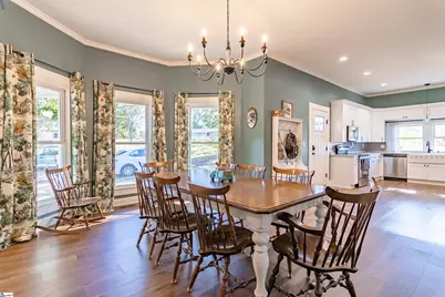 6025 Mountain View Road, Taylors, SC 29687 - Photo 13