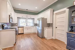 6025 Mountain View Rd, Taylors, SC 29687 - Photo 17