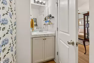 506 W D Ave, Easley, SC 29640 - Photo 17