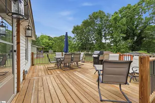 208 Hill St, Wellford, SC 29385 - Photo 19
