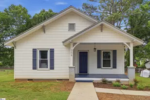 208 Hill St, Wellford, SC 29385 - Photo 1