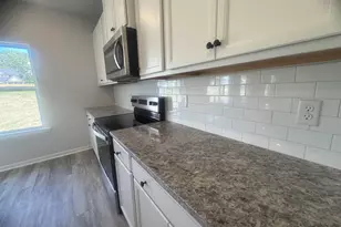 252 Pretoria Dr, Woodruff, SC 29388 - Photo 5