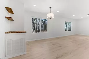 137 Forest St, Greer, SC 29650 - Photo 11