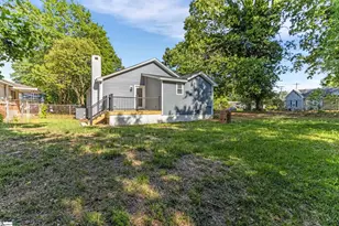 137 Forest St, Greer, SC 29650 - Photo 43