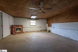 221 Lakeview Dr, Liberty, SC 29657 - Photo 21