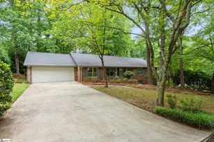 205 Oak Ridge Ct, Greer, SC 29650 - Photo 3