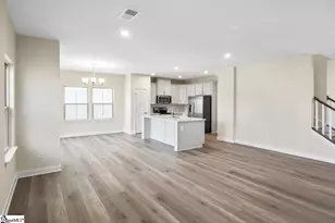 534 Martin Crk Dr, Simpsonville, SC 29608 - Photo 3