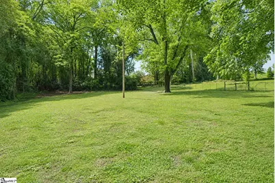 906 College Drive, Gaffney, SC 29340 - Photo 9