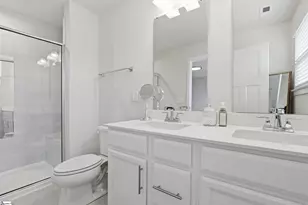 527 Martin Crk Dr, Simpsonville, SC 29680 - Photo 17