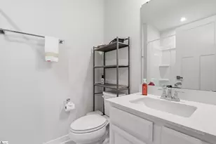 527 Martin Crk Dr, Simpsonville, SC 29680 - Photo 23