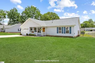 204 Old Orchard Rd, Greer, SC 29650 - Photo 3