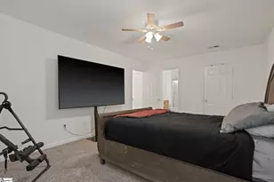401 Belcross Dr, Simpsonville, SC 29681 - Photo 17