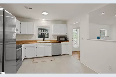 401 Belcross Drive, Simpsonville, SC 29681 - Photo 11