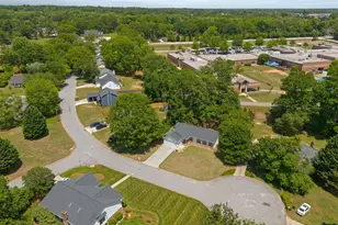 401 Belcross Dr, Simpsonville, SC 29681 - Photo 37