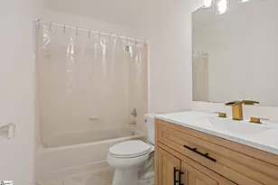401 Belcross Dr, Simpsonville, SC 29681 - Photo 23